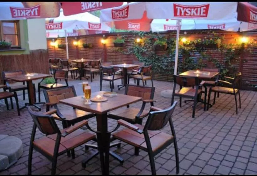 בית מלון כפרי Regent