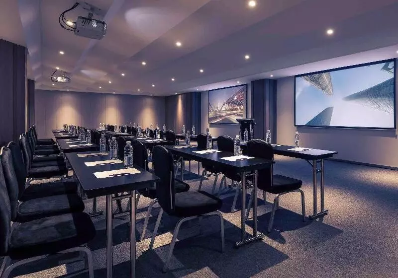 Hotelli Shanghai Royalton