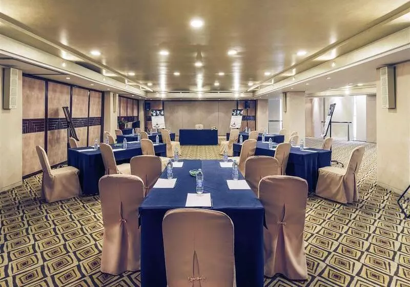 Hotelli Shanghai Royalton