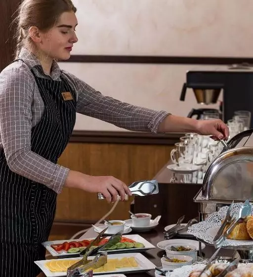 هتل Sibirskiy Safari Club