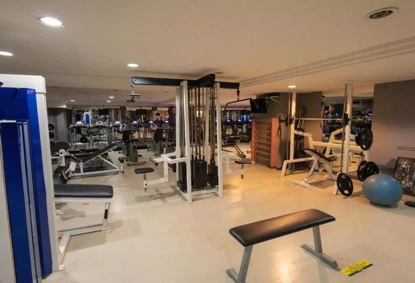 ホテル The Green Park Bostancı