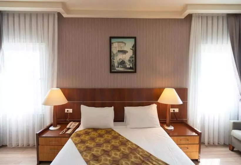 ホテル The Green Park Bostancı