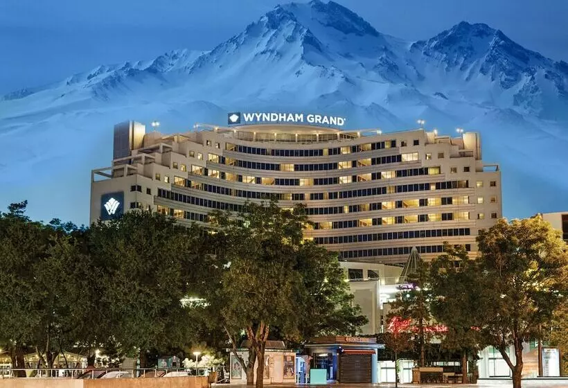 酒店 Wyndham Grand Kayseri