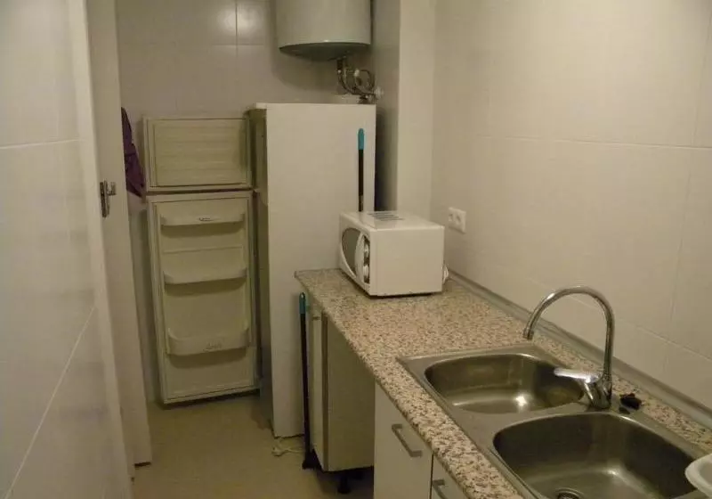 هتل Apartamentos Jaime I Arysal