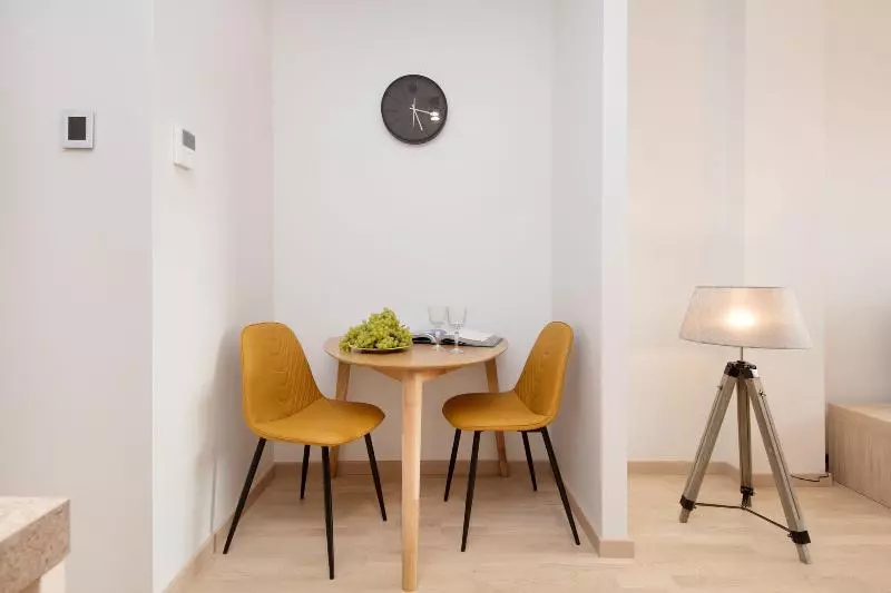 هتل Rotermanni Apartments