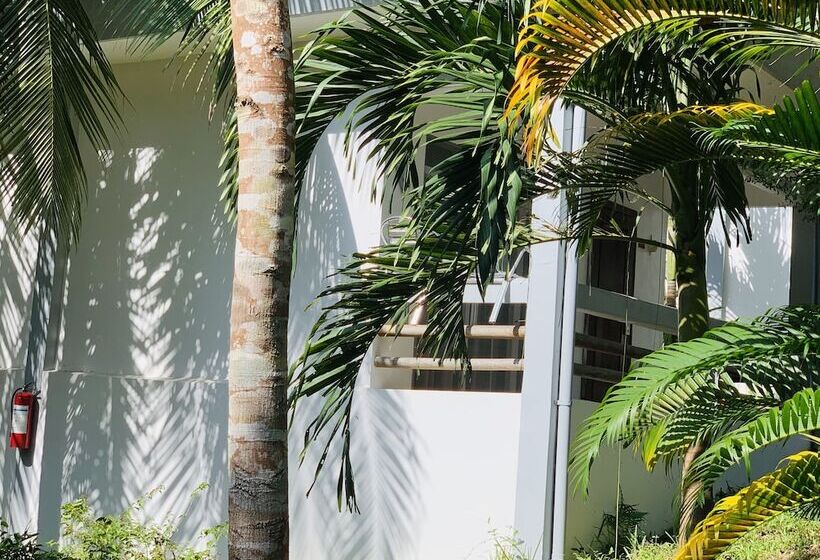 Hotel Sunrise Vuth Resort