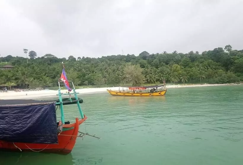 Hotelli Sunrise Vuth Resort