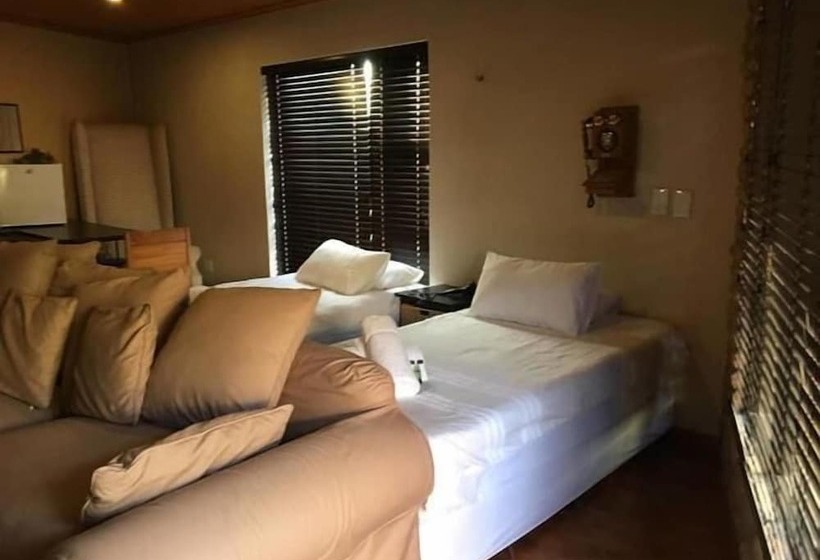 پانسیون Meransha Self Catering Cc