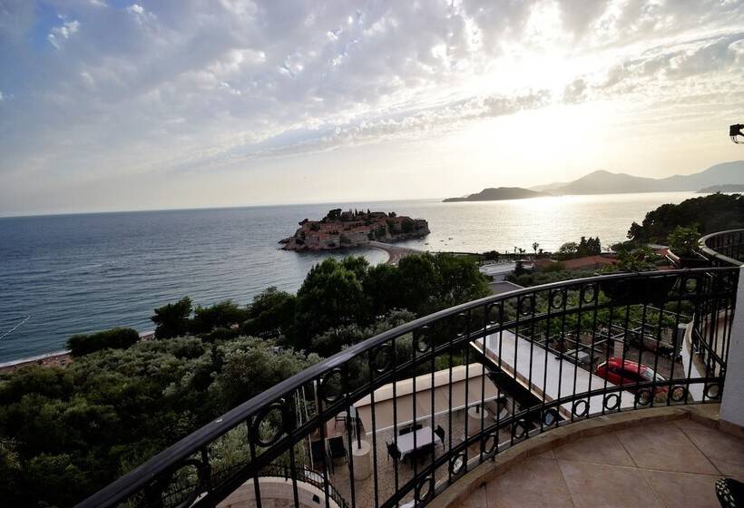 پانسیون Monte Perla Residence