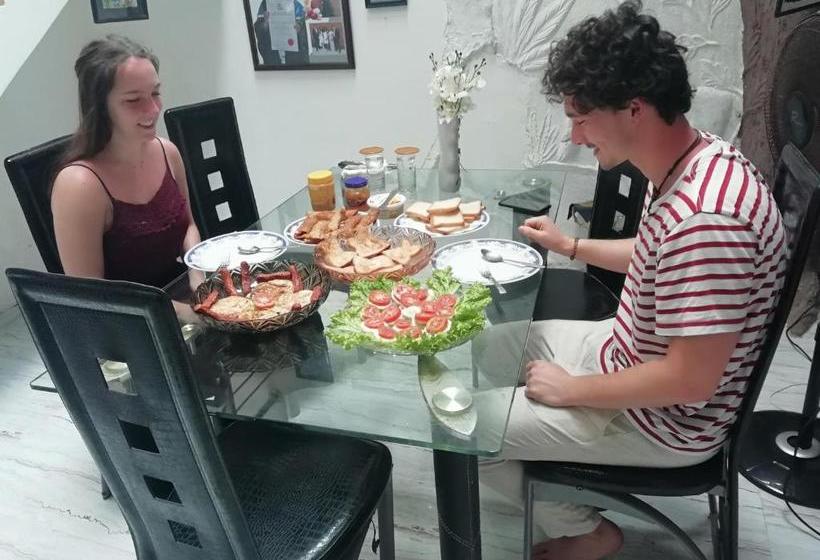 פנסיון Wadduwa Homestay