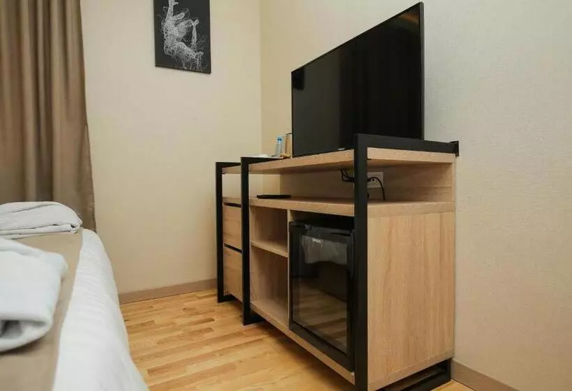 Chalet Dilijan Hotel & Restauarant