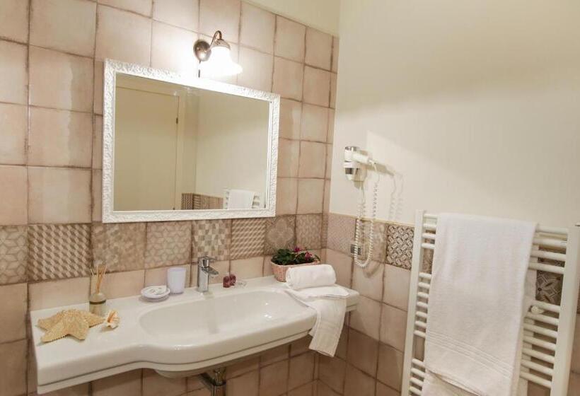 هتل Agriturismo Ai Prati