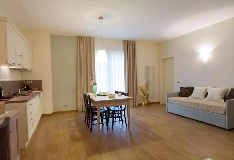 Hotelli Agriturismo Ai Prati