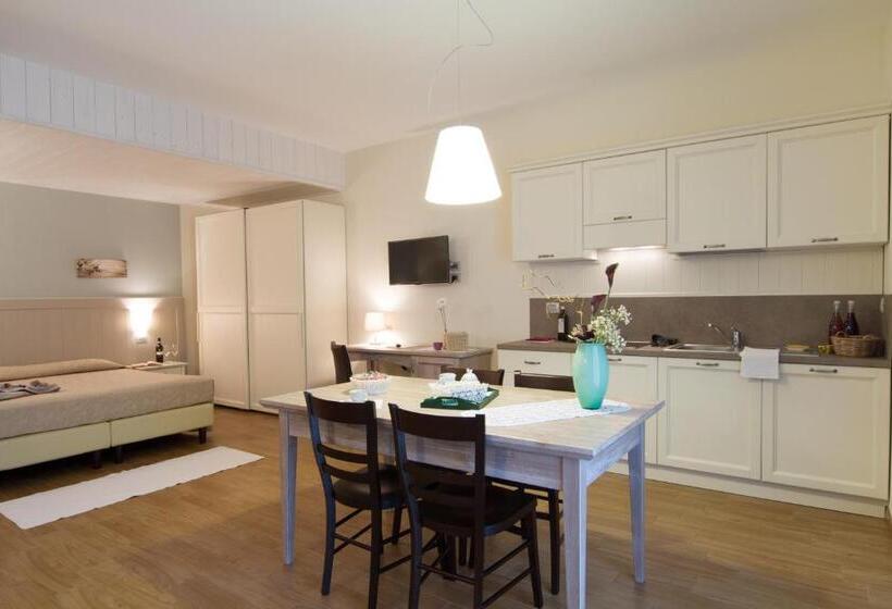 هتل Agriturismo Ai Prati