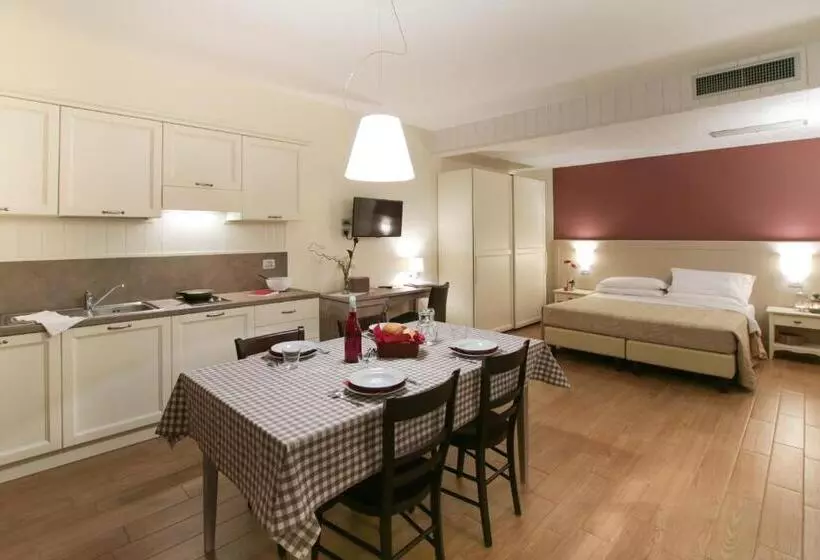 Hotelli Agriturismo Ai Prati