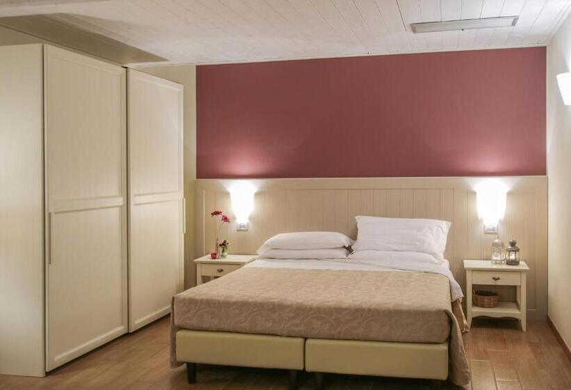 هتل Agriturismo Ai Prati