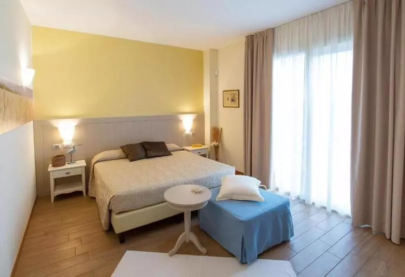 Hotelli Agriturismo Ai Prati