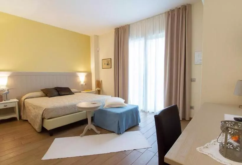 Hotelli Agriturismo Ai Prati