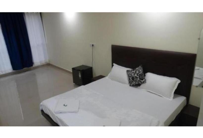 호텔 Tom S Imperial