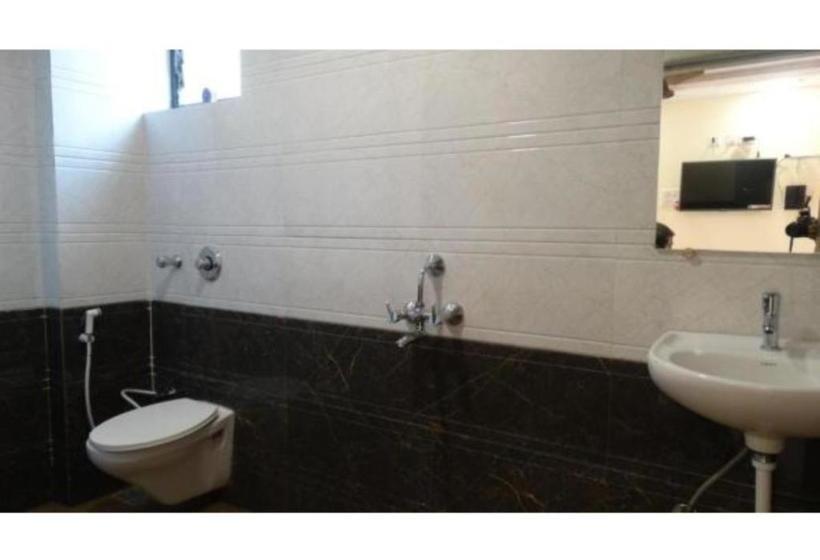 호텔 Tom S Imperial