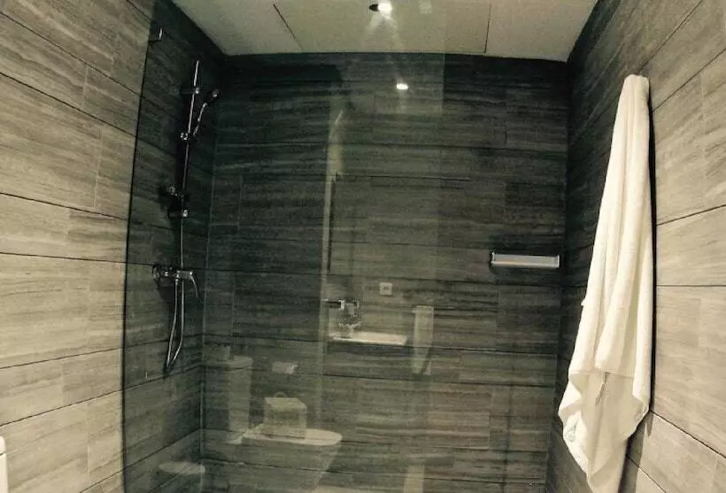 L Escale Suites Résidence Hôtelière By 7av Hotels