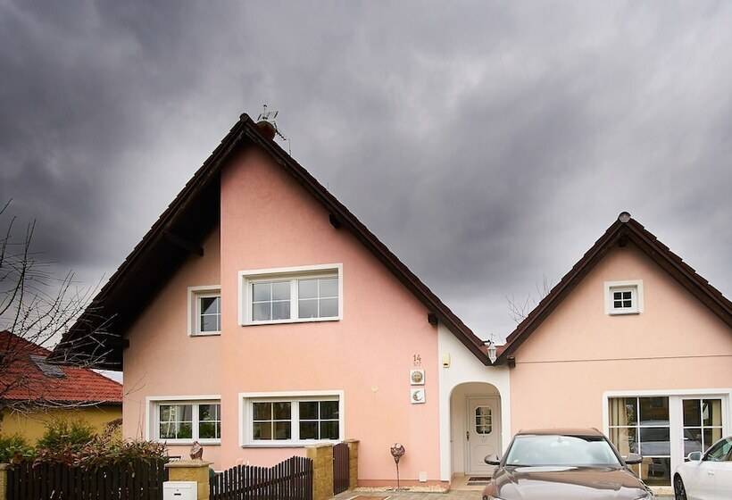 Пансион Bluestars Apartments