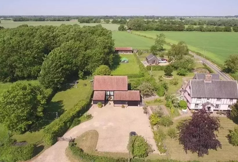 ペンション Corner Farm