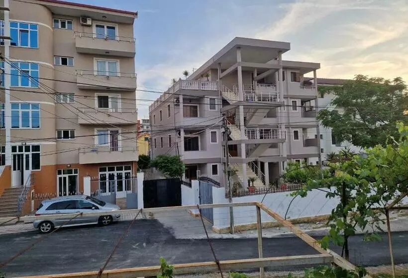 پانسیون Guest House Pisha