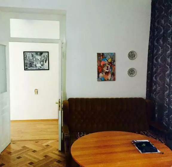 پانسیون Guesthouse Natali