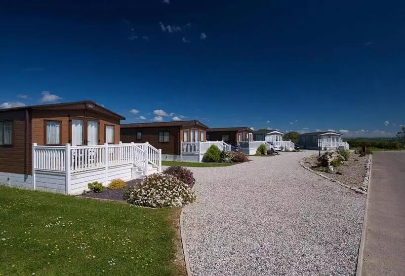 استراحتگاه Looe Coastal Retreat