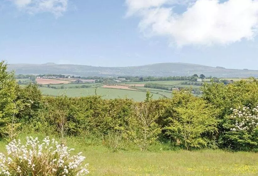 استراحتگاه Looe Coastal Retreat