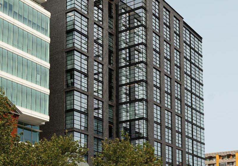 Ac Hotel By Marriott Washington Dc Convention Center