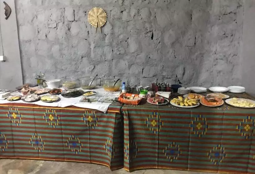 پانسیون Guest House Quinta Natural Bangalots