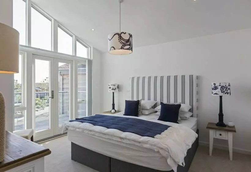 Lomakeskus Una St Ives