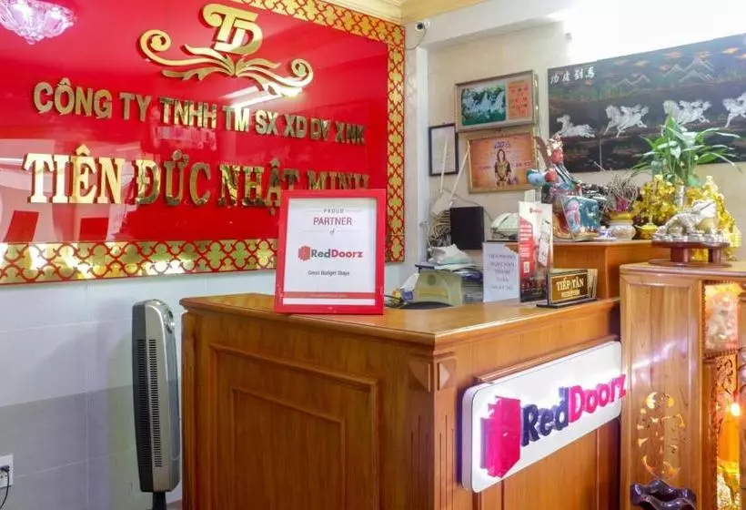 هتل Reddoorz Diamond  Cmt8