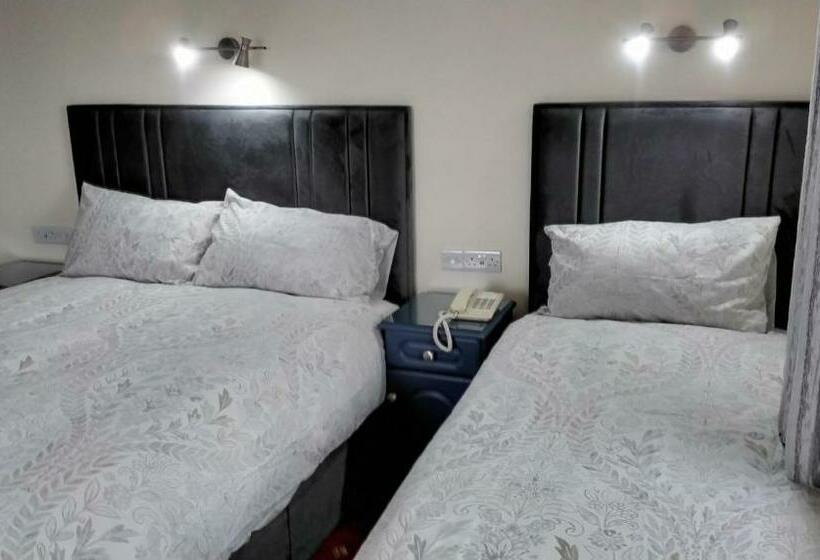 مبيت وإفطار Lahiff's Bay View Guest House