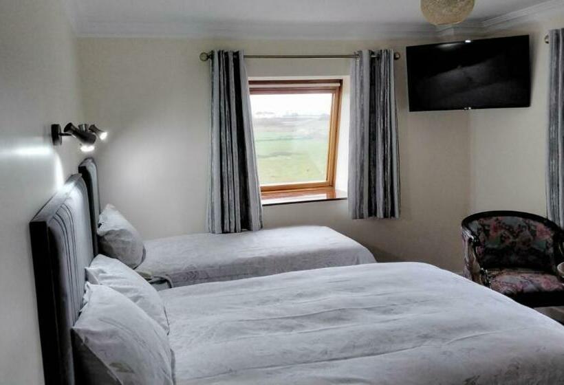 مبيت وإفطار Lahiff's Bay View Guest House