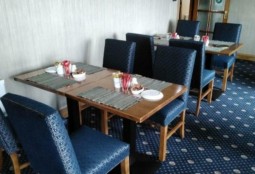 مبيت وإفطار Lahiff's Bay View Guest House