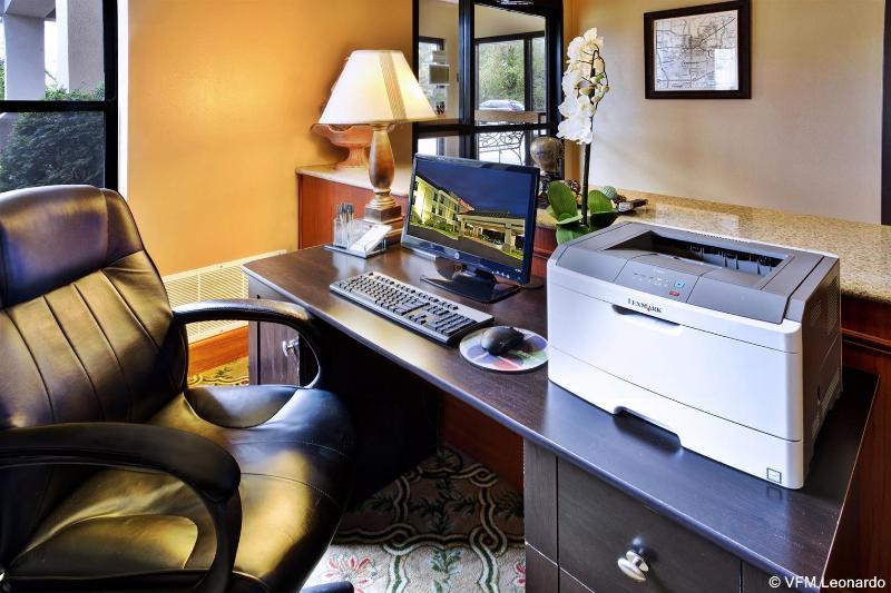 فندق Point Brown