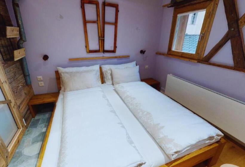 ホテル De La Croix Fédérale