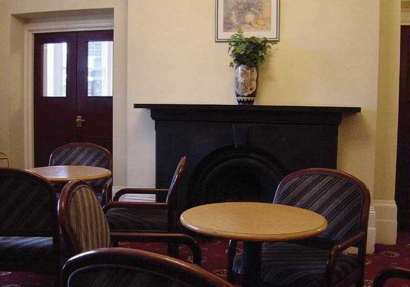 Channins Hounslow Hotel