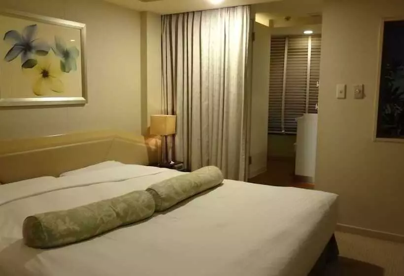 Breezbay Hotel Resort And Spa