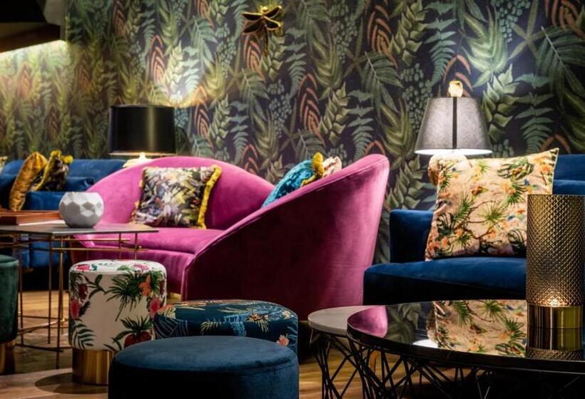 בית מלון כפרי Bristol Verbier