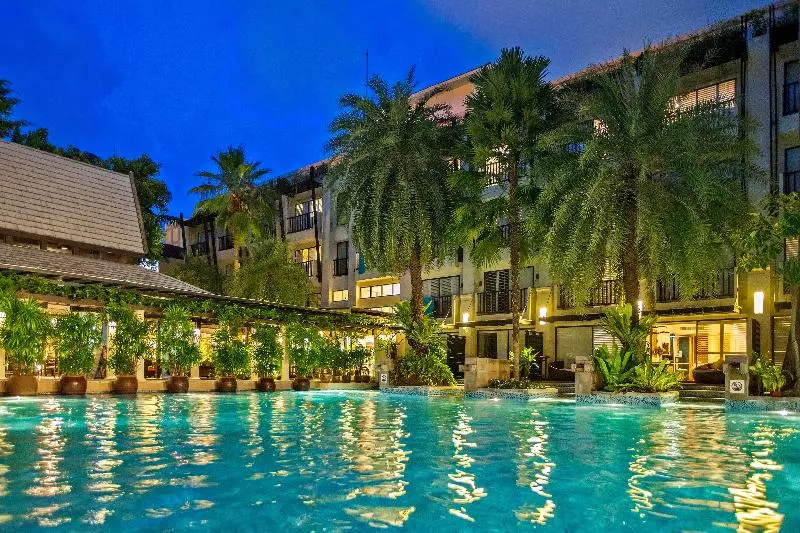 فندق Burasari Phuket Resort & Spa