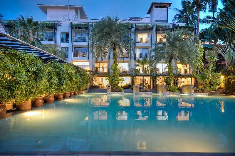 فندق Burasari Phuket Resort & Spa