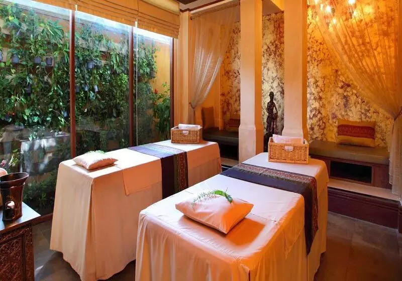 فندق Burasari Phuket Resort & Spa