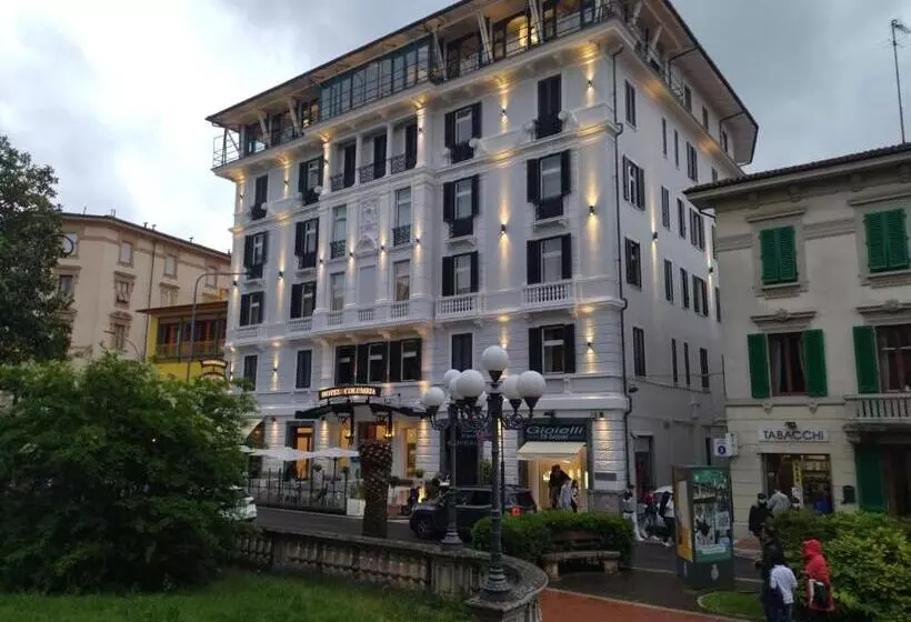 Отель Columbia Wellness & Spa