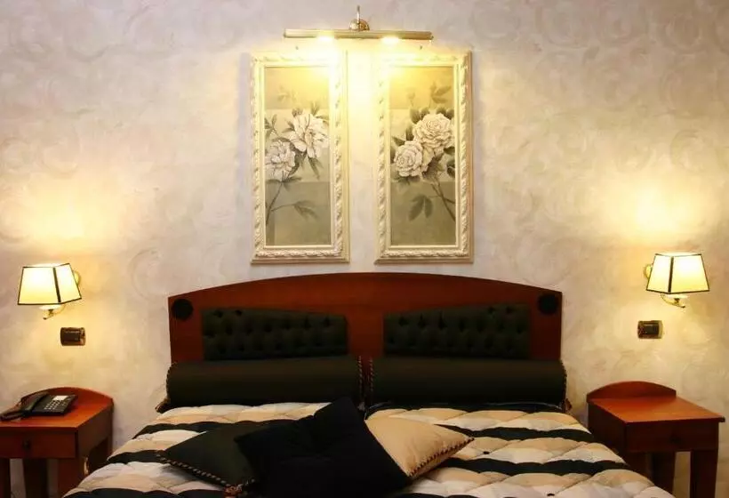 Отель Columbia Wellness & Spa