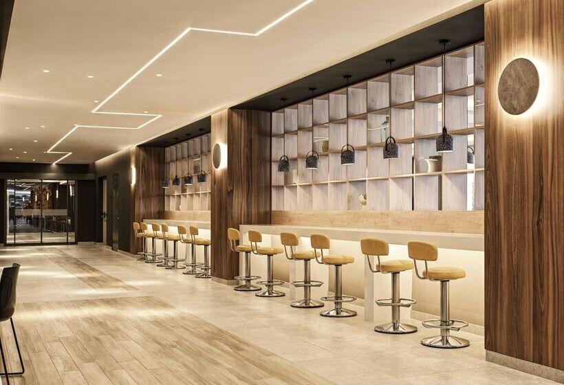 فندق Esperides Beach Resort