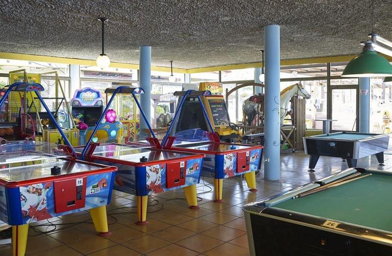 فندق Esperides Beach Resort